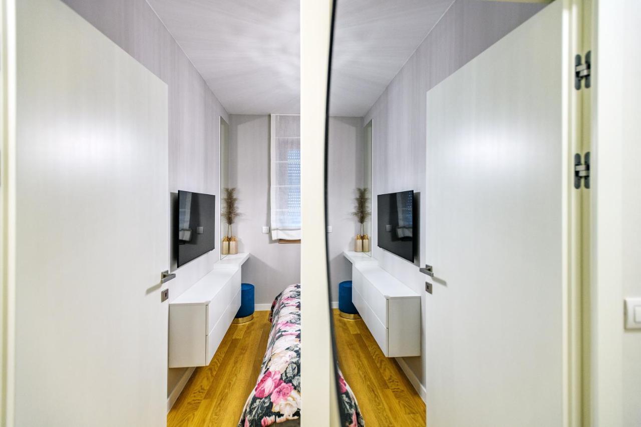 Luxury Apartment Sunset Zadar - With Garage And Balcony エクステリア 写真